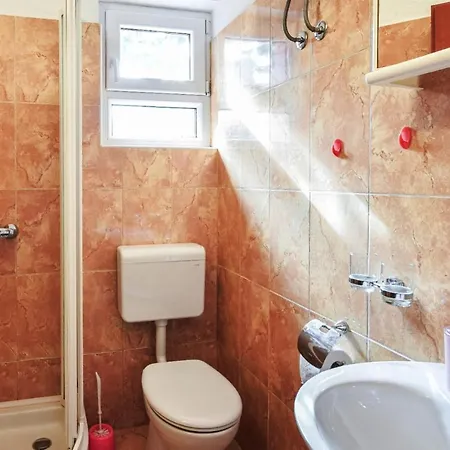 Libe 2 Apartman Baska Voda