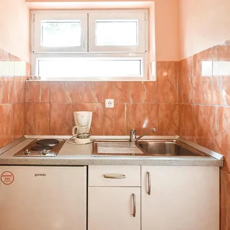 Apartment Libe 2