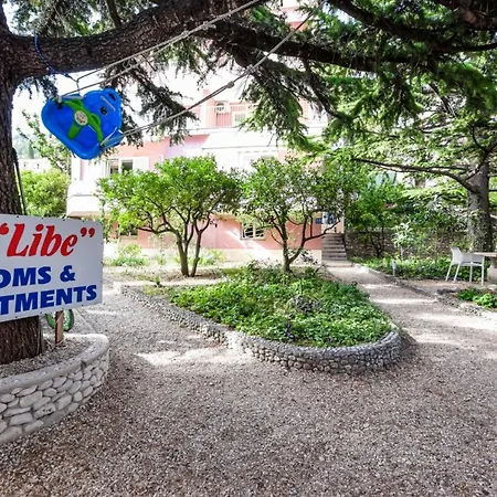 Libe 2 *